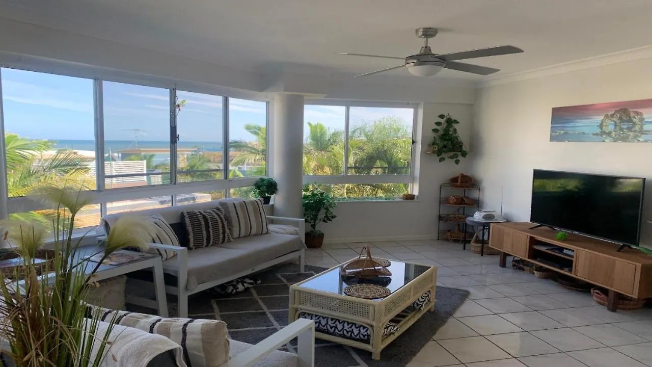 Villa Seven Seas Unit 5 Caloundra Qld 0*,