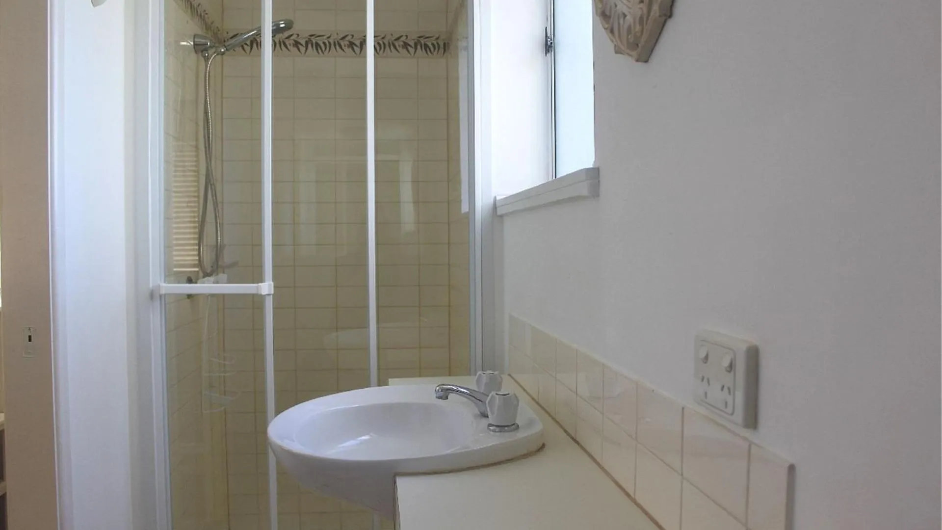 Villa Seven Seas Unit 5 Caloundra Qld 0*,  Australia
